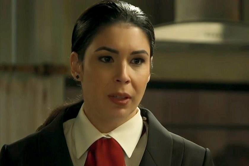 Beatriz Campos como a Agnese em O Tempo Não Para (Foto: Reprodução/Globo)