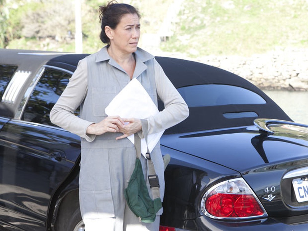 Griselda chegará em casa de limousine em Fina Estampa - Foto: Reprodução