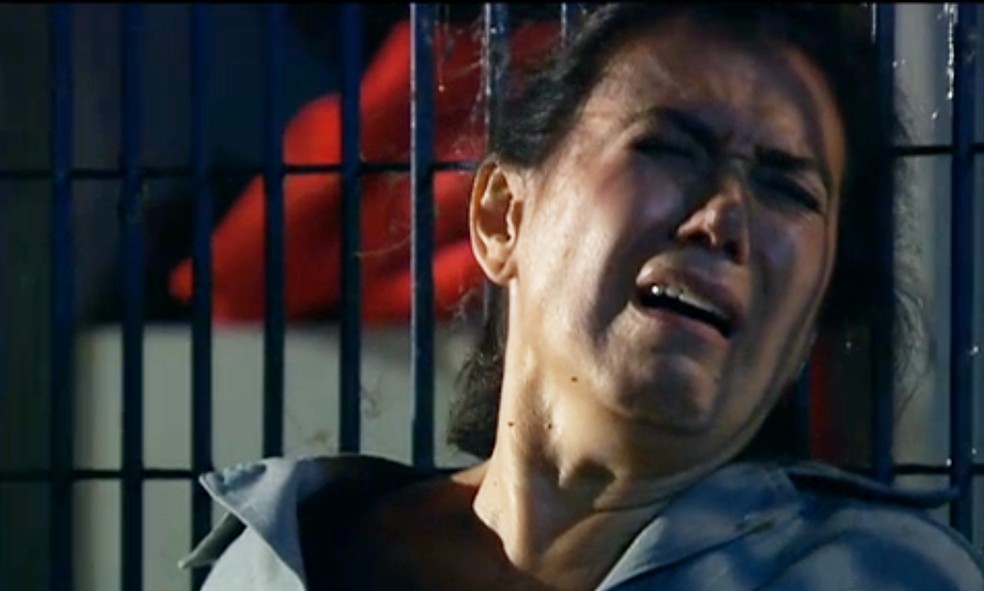Tereza Cristina tortura Griselda em Fina Estampa - Foto: Reprodução