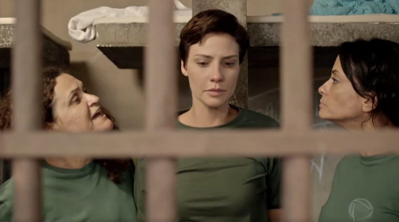 Sophia apanha na prisão em Topíssima