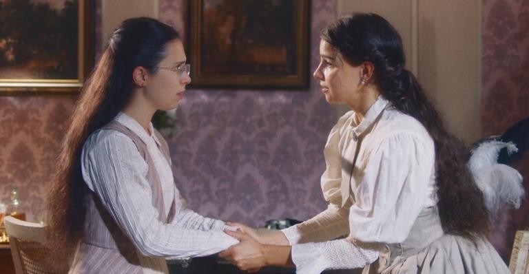 Dolores e Pilar em cena de Nos Tempos do Imperador (Foto: Reprodução)